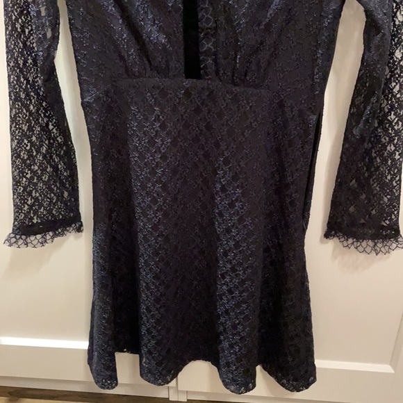 Never worn! Sandro lace dress - Picture 5 of 8